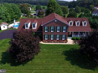 4215 Navajo Dr, Westminster, MD 21157
