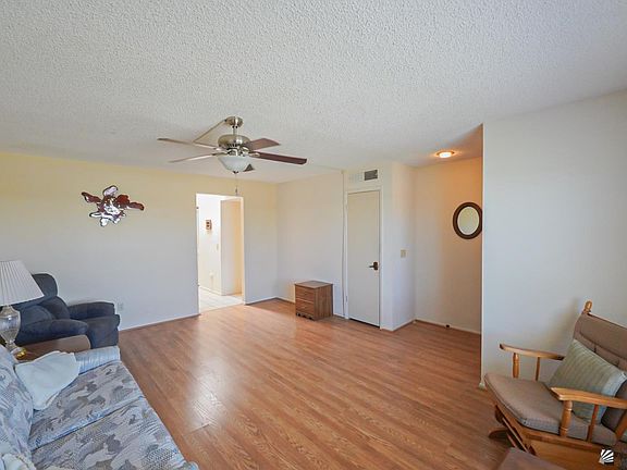 5th image of 11233 E 35th Pl