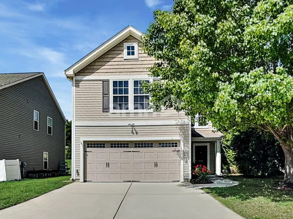 4652 Midstream Crossing Dr, Clemmons, NC 27012