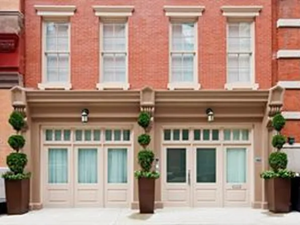 153 Franklin Street image 1 of 20