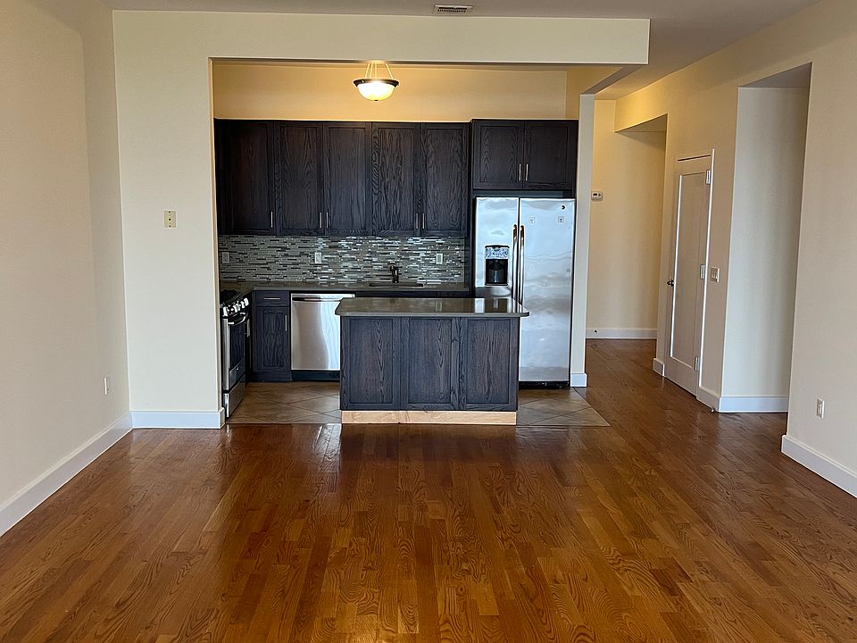 1st image of 90 Bay Landing St #7J