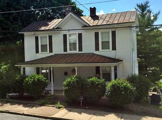 40 Lake Ave, Staunton, VA 24401