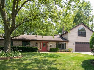 399 Illinois Blvd, Hoffman Estates, IL
