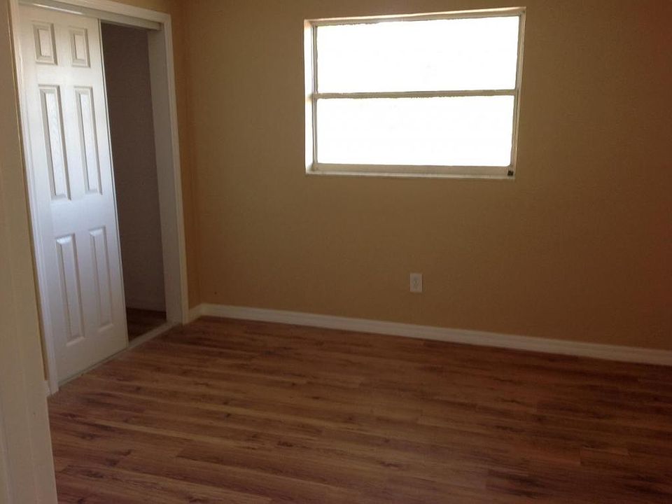 1st image of 1121 Brownell St