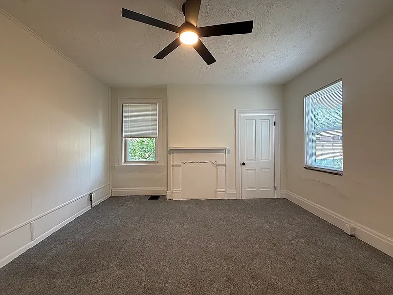 1817 Jancey St — Photo 1