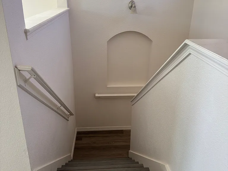 14265 Woods Point Ave — Photo 6