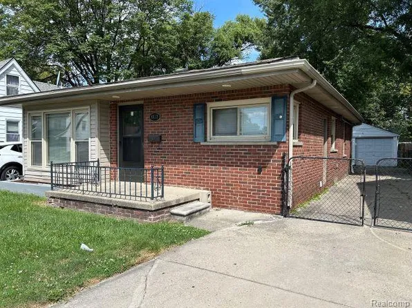 8129 Studebaker Ave, Warren, MI 48089