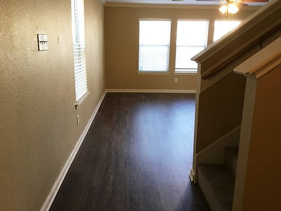 2nd image of 2647 Skyview Glen Ct