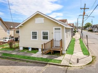 2201 Mandeville St, New Orleans, LA 70117