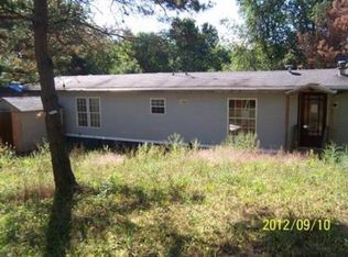 10535 W Pakes Rd, Gowen, MI 49326