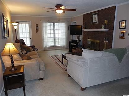 1st image of 11247 Springwood Dr SE