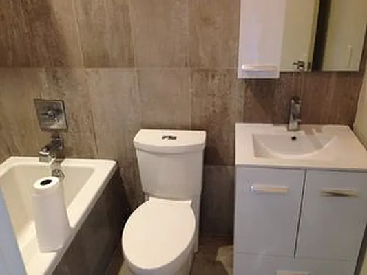 Rented by Big Square Realty LLC | media 3