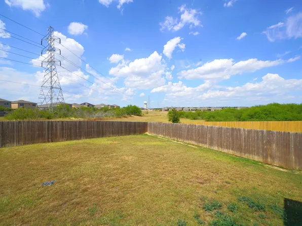 3730 Acorn Pl, Schertz, TX 78154