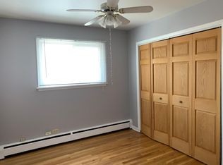 919 S Addison Rd, Addison, IL 60101