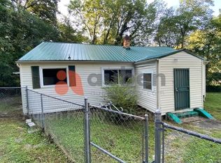 1402 Lillian Ln, Chattanooga, TN 37411