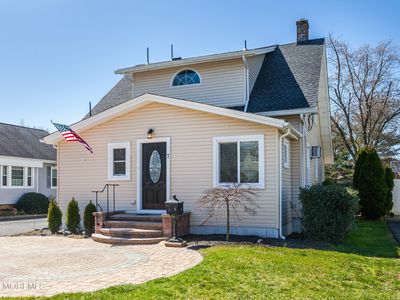 7 Park Avenue, Englishtown, NJ, 07726