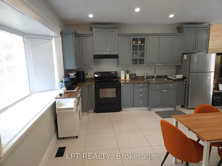 60 Norton Blvd #B — Photo 6