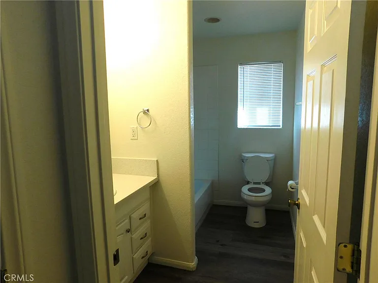 8312 Tamarack Ave — Photo 18