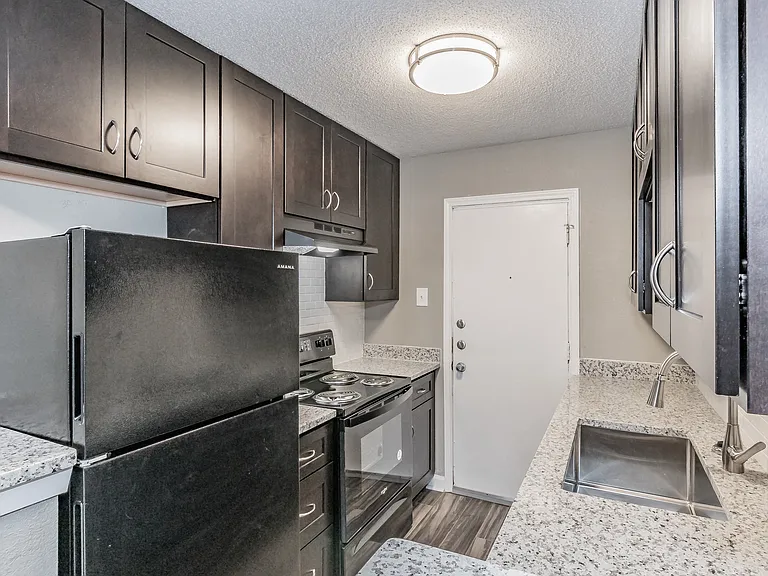Chapel Creek Apartments — Photo 78