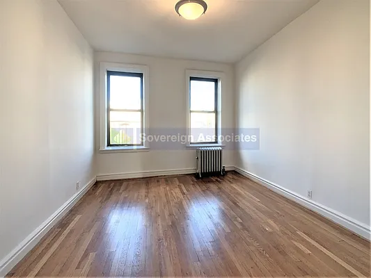 Rented by Sovereign Associates | media 4