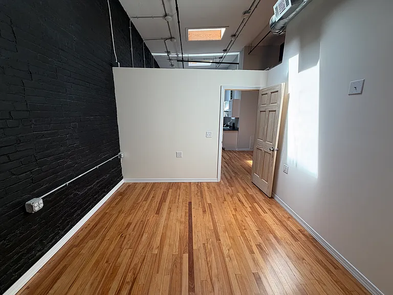 118 Bleecker St #4 — Photo 11