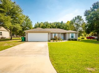 3328 Broadview Cir, Crestview, FL 32539