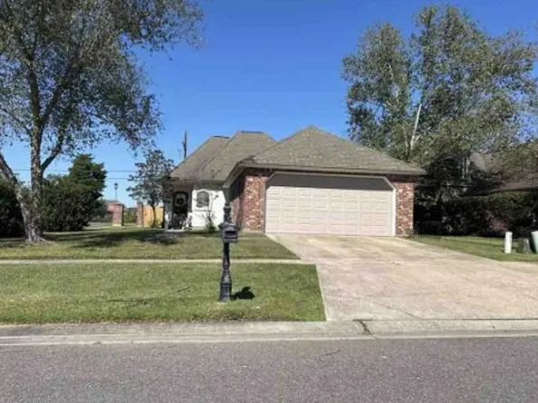 2623 Old Towne Rd, Zachary, LA 70791