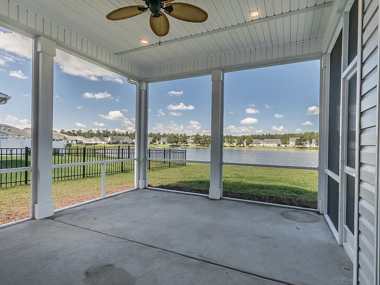327 Fort Sullivan Dr — Photo 30