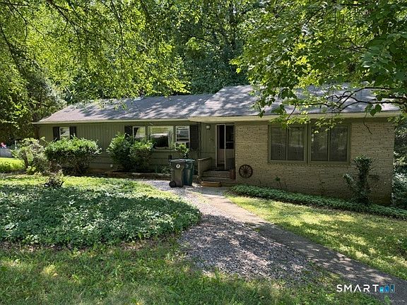 2nd image of 185 Green Hill Lane