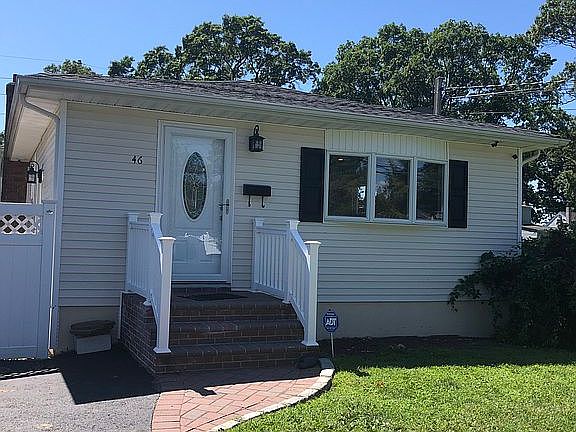 2nd image of 46 Paprocki Ave