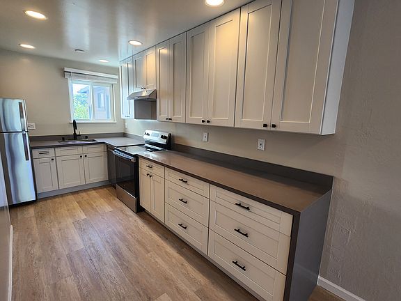 5th image of 80 Palm Ave APT 102