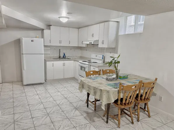 3 Pettigrew Ct, Markham, ON L3S 1L8