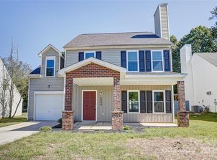 6008 Linda Vista Ln, Charlotte, NC 28216