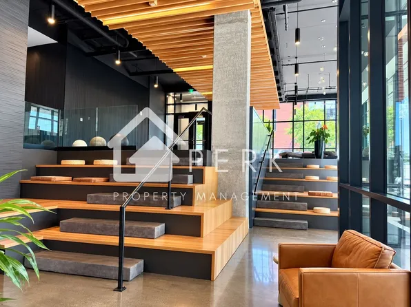 450 S Main St, Seattle, WA