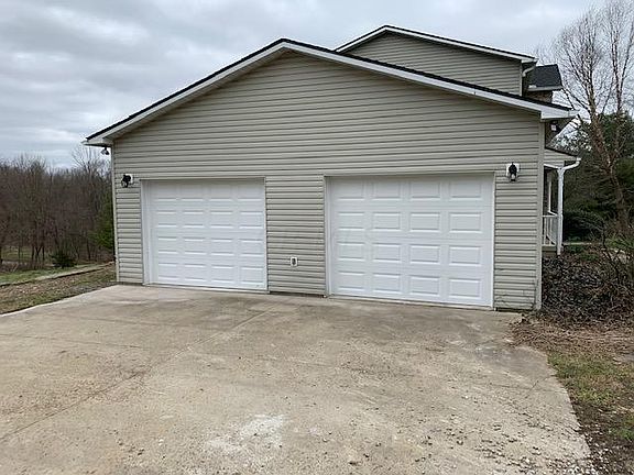 5th image of 5160 Township Road 98