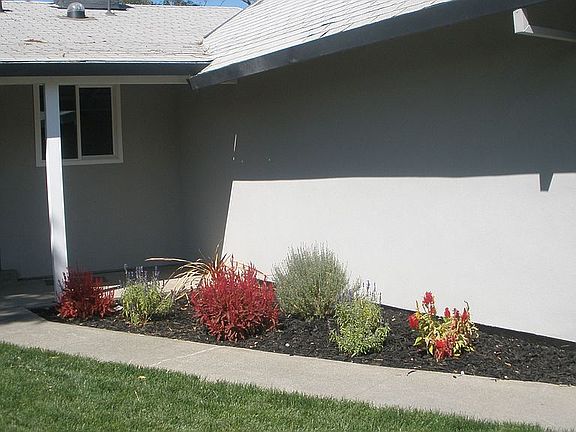 3rd image of 7400 Skylark Ct