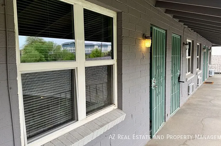 829 N 4th Ave #16 — Photo 6