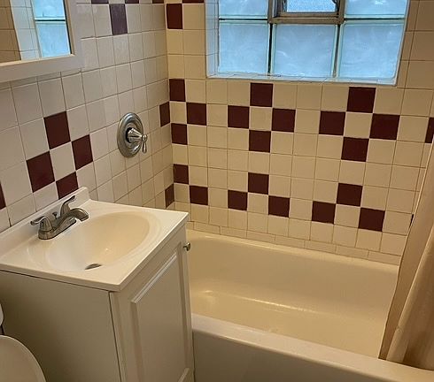5th image of 9644 S Crandon Ave