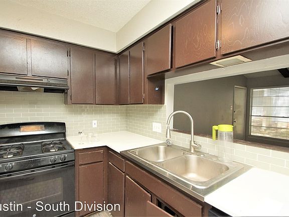 4th image of 200 W William Cannon Dr #B