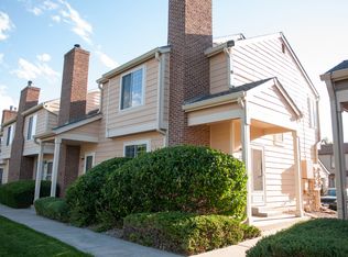 834 Summer Dr, Highlands Ranch, CO 80126