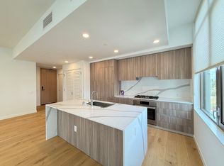 10232 NE 10th St #709, Bellevue, WA 98004