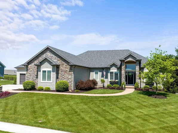 13688 Paperbark Trl, Fort Wayne, IN 46814