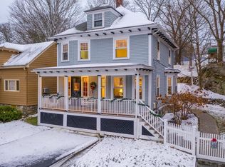 32 Charles St, Wakefield, MA 01880