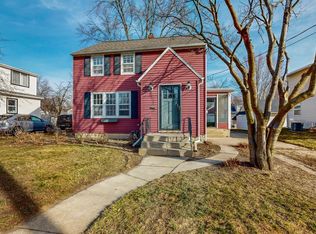 1327 3rd St NE, Rochester, MN 55906