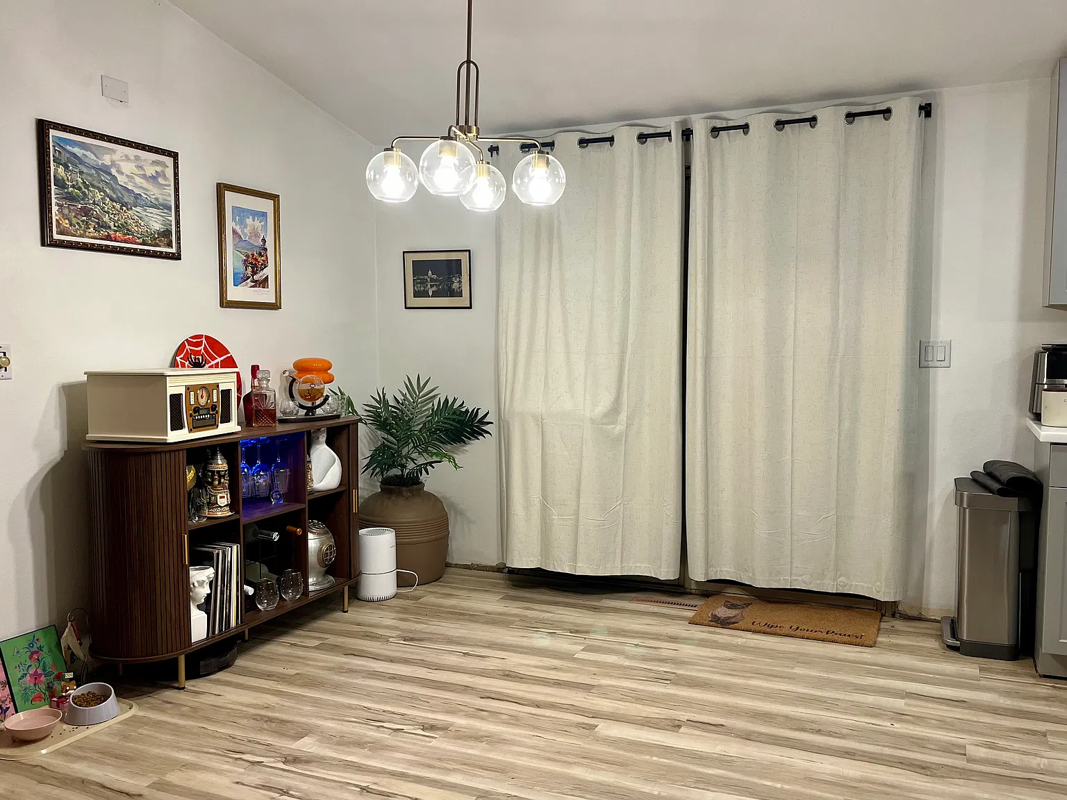 2 bed, 950 sqft, $2,300 — Photo 4
