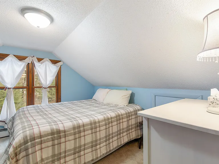 242 High Haith Rd — Photo 24