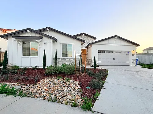 3394 Orso Grande St Photo 1