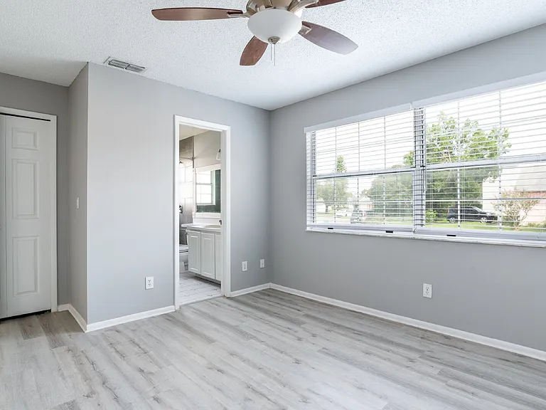 110 Riverraft Ct — Photo 9
