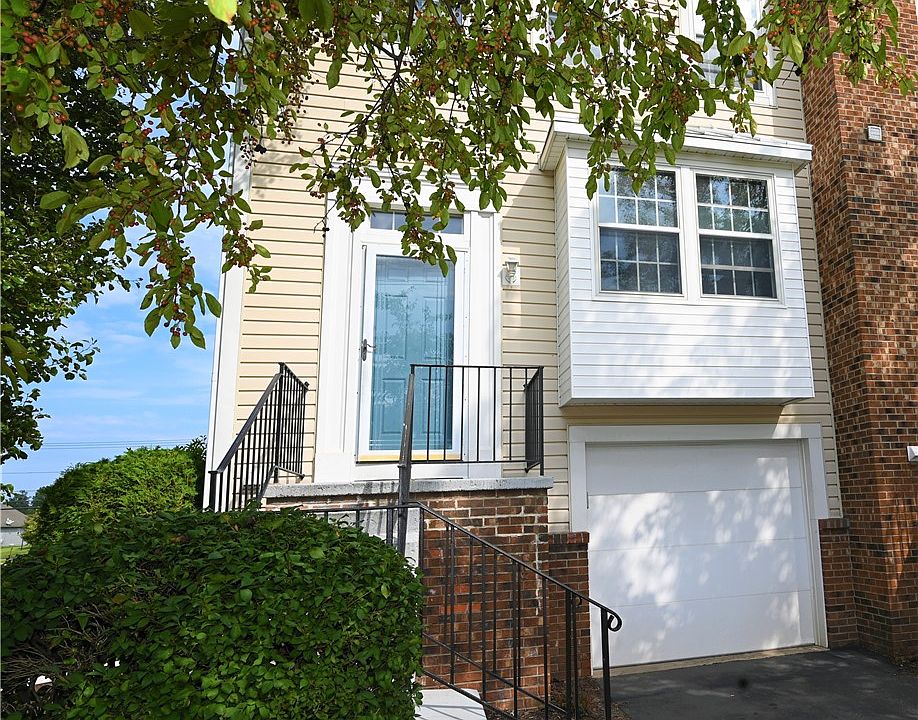 1st image of 16 Jordache Ln