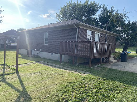 2nd image of 149 Springhill Dr